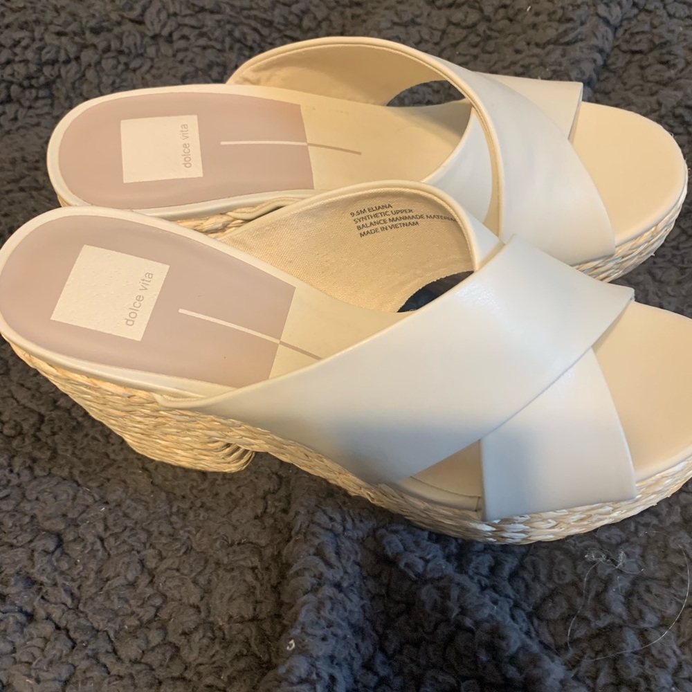 Dolce Vita Eliana Ivory platforms sandals shoes wedges platforms raffia leather